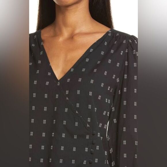 Madewell Kinston Side-Button Wrap Top in Textured Dobby Size XS EUC - Picture 4 of 12